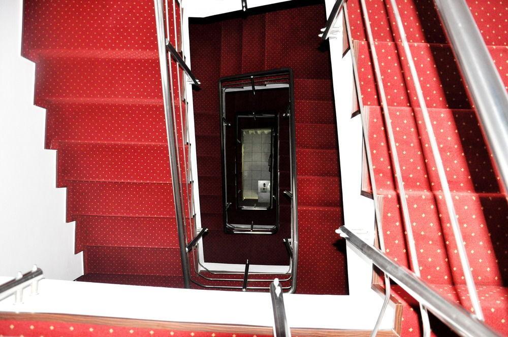 Hotel Pascu Bucarest Exterior foto