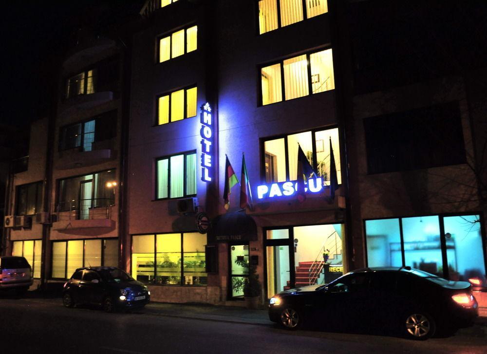 Hotel Pascu Bucarest Exterior foto